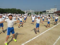 運動会全体練習の様子