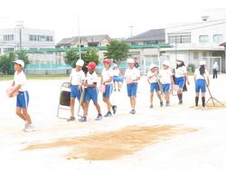 運動会前日準備の様子