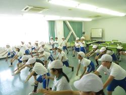 3年生公民館めぐりの様子