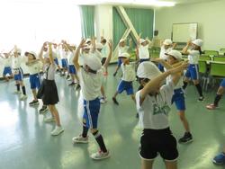 3年生公民館めぐりの様子