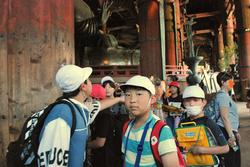 6年生校外学習東大寺班別行動