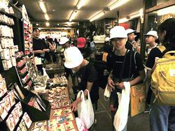 6年生校外学習お買い物