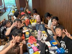 6年生校外学習昼食（お弁当）