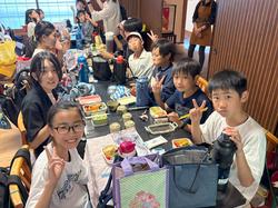 6年生校外学習昼食（お弁当）