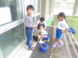 雨の日の業間休み