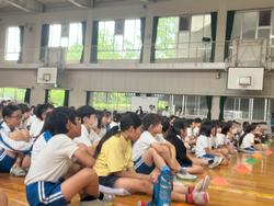 芸術鑑賞会の様子