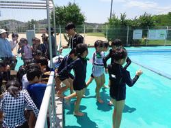 1年生水泳学習