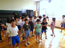 1年生・2年生 歌の交流会