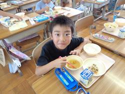 2年生給食の時間