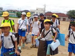 一斉下校の様子