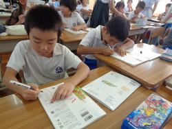 2年生 始業式後の学級活動