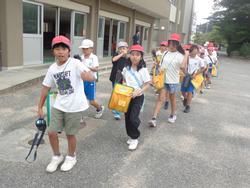3年生スーパーマーケット見学