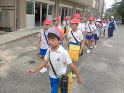 3年生スーパーマーケット見学