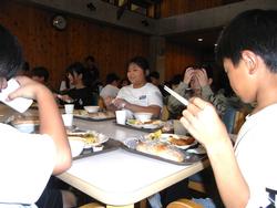 朝食