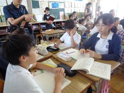 教育実習生研究授業（6年生）