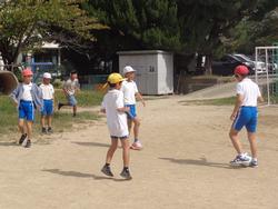 業間休みの外遊び