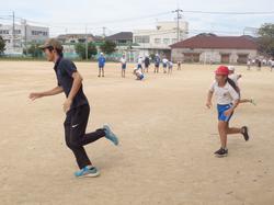 業間休みの外遊び