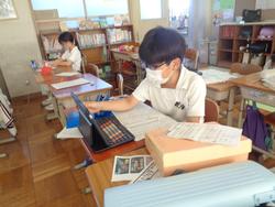 4年生国語と社会の授業