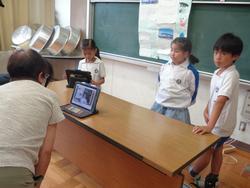 2年生町探検での学びを発表