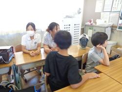 掲示委員会の様子
