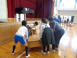 音楽会体育館練習の準備