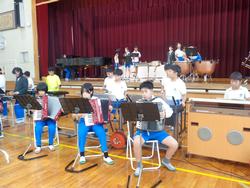 6年生音楽会の体育館練習
