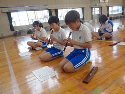 6年生音楽会の体育館練習