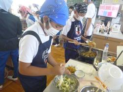 6年生調理実習の様子