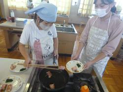 6年生調理実習の様子