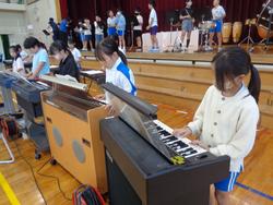 4年生音楽会の練習