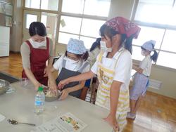 家庭科クラブの様子