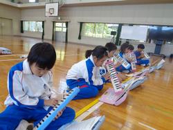 2年生音楽会の練習