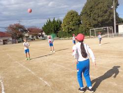 4年生体育の授業