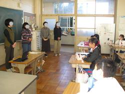 4年生手話学習の様子