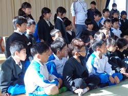 1年生糸車をまわしてみたよ