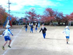 業間休みの外遊び