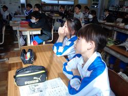 4年生社会の授業