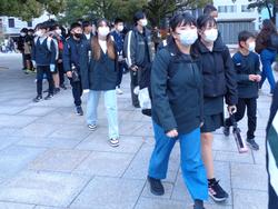 6年生修学旅行 原爆ドーム見学