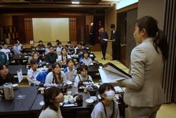 6年生修学旅行宮浜グランドホテル入館式の様子