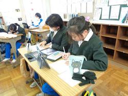 イラスト・マンガクラブの様子