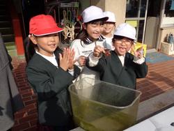 幼稚園との交流遊び