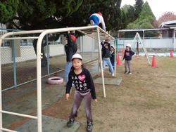 幼稚園との交流遊び