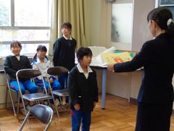 全校朝会の様子