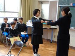 全校朝会の様子