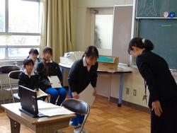 全校朝会の様子