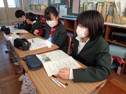 6年生修学旅行報告会に向けて