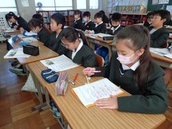 6年生修学旅行報告会に向けて