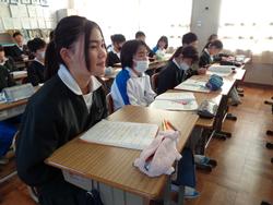 6年生修学旅行報告会に向けて