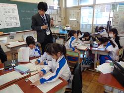 1年生国語の授業（研究授業）