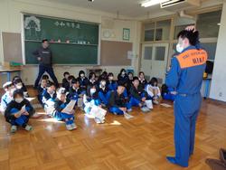 6年生救急法講習会の様子